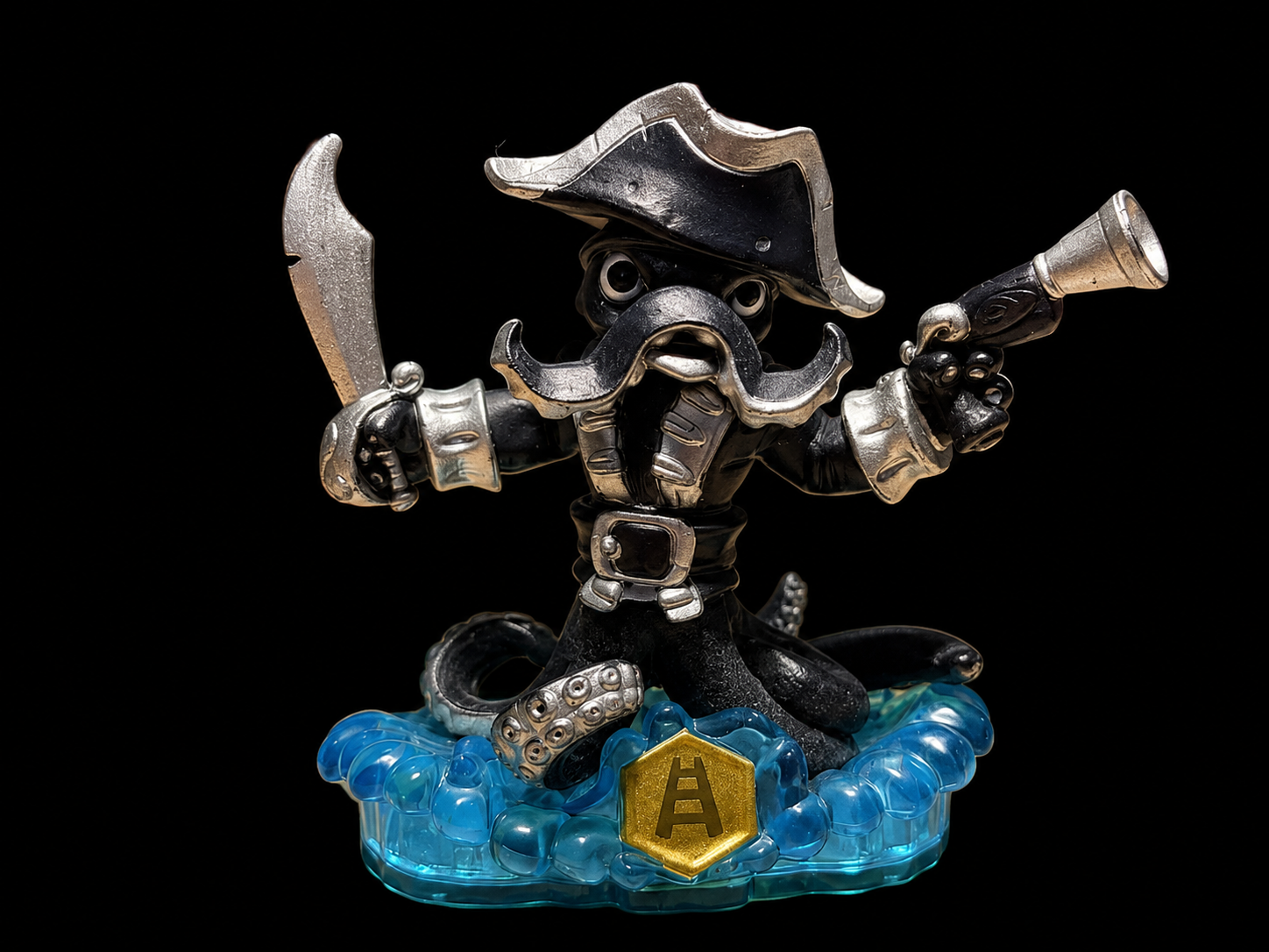 Dark Wash Buckler