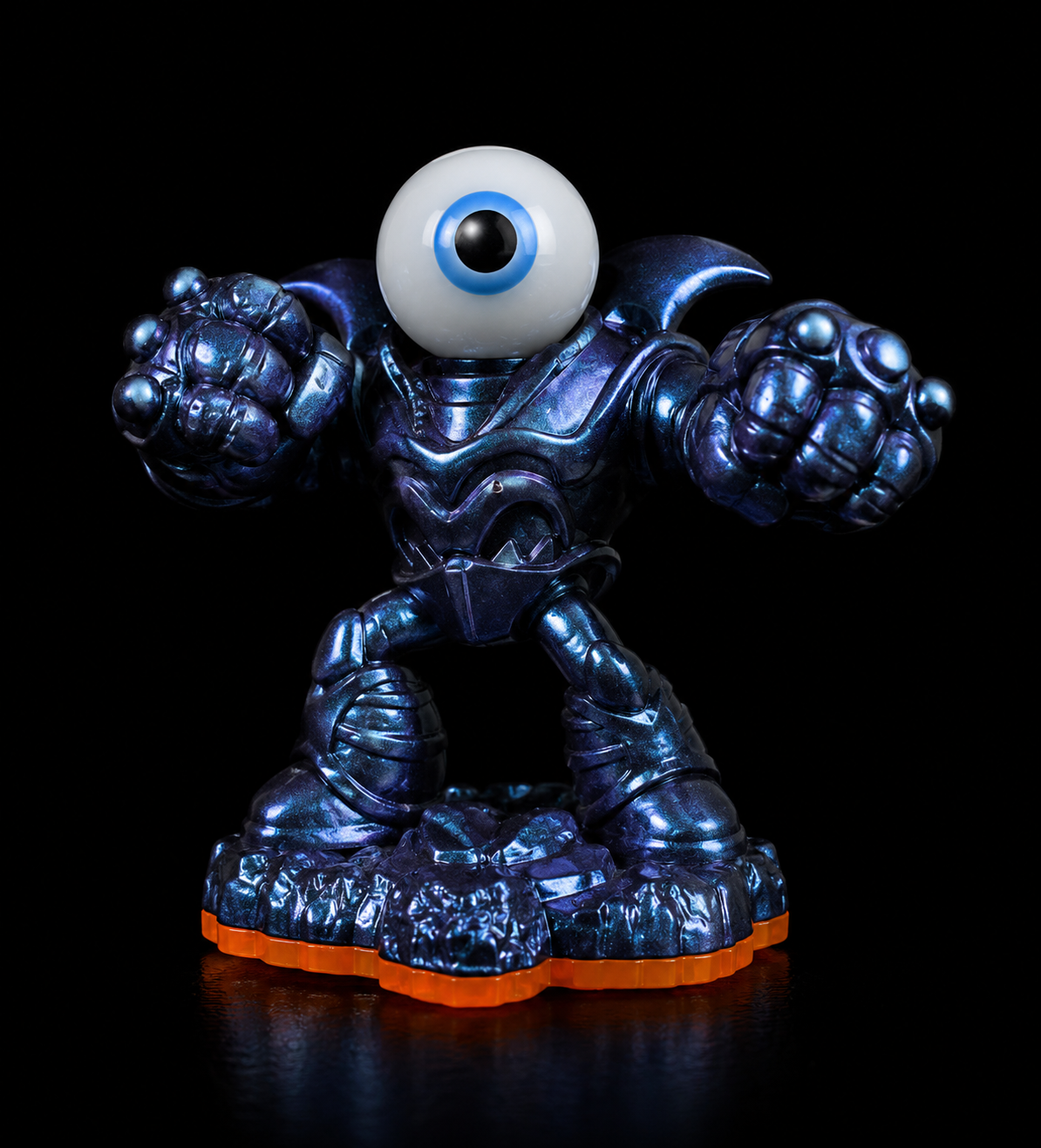 Metallic Eye Brawl