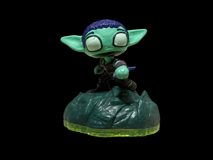 Sidekick Whisper Elf